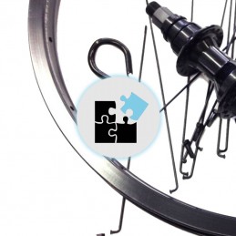 Démontage et rayonnage d'une roue de vélo